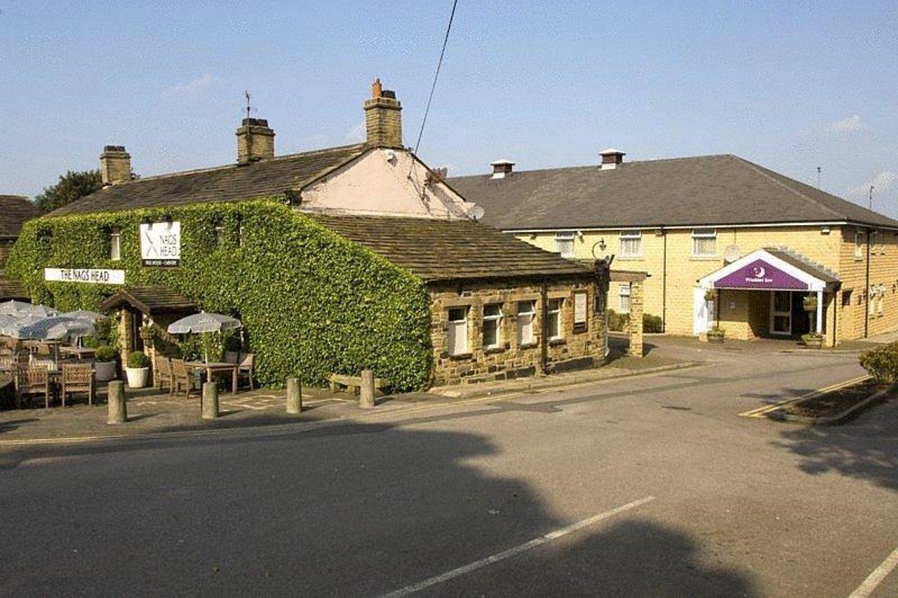 Premier Inn Huddersfield West Екстер'єр фото